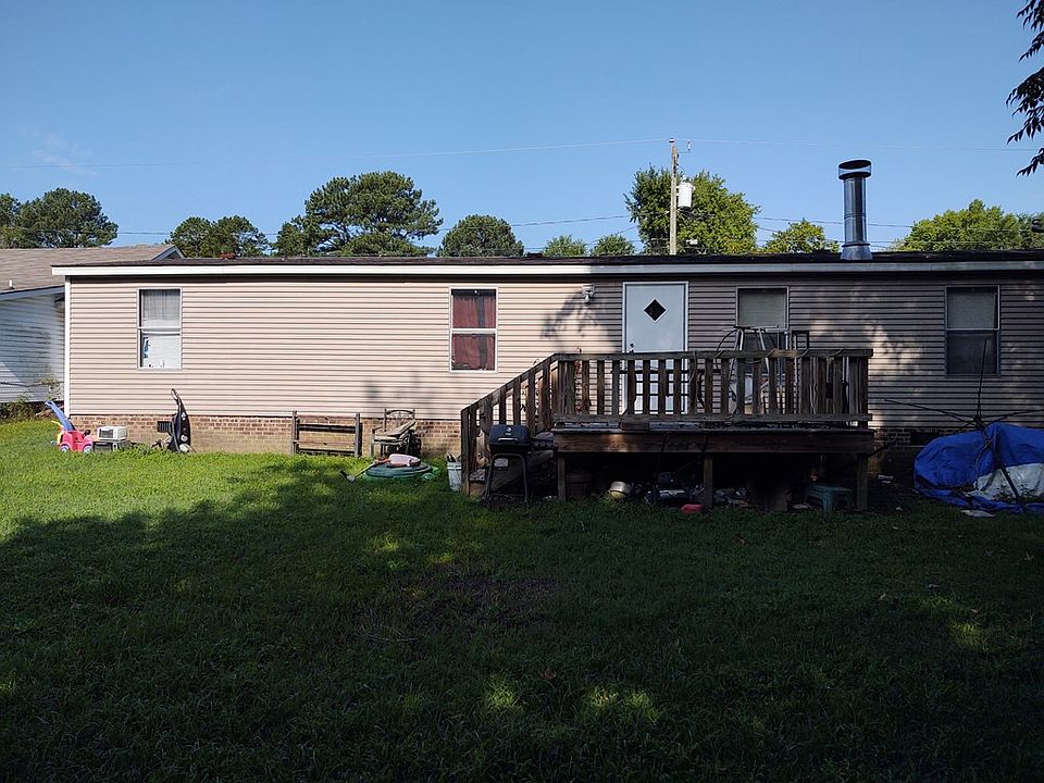 2nd image of 46 Driftwood Ln