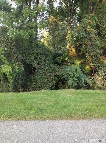 1st image of 16194 Pine Lake Forest Ct