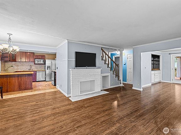4th image of 2051 S 223rd Street