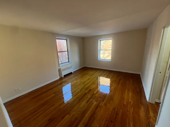 14017 84th Dr APT 2A, Jamaica, NY 11435