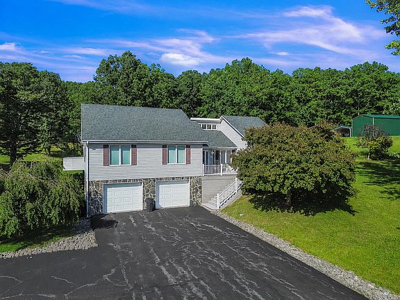 2nd image of 311 Summit Dr