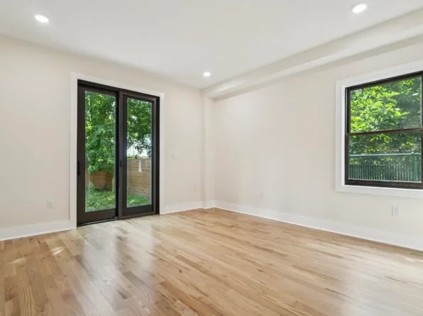 247 Harrison Avenue image 13 of 45