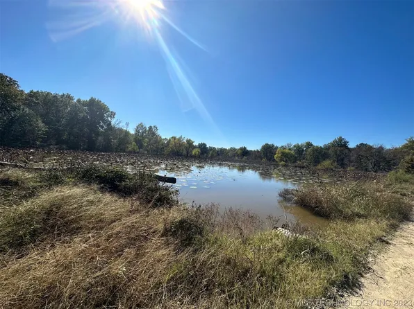 E 1160th Rd, Weleetka, OK 74880