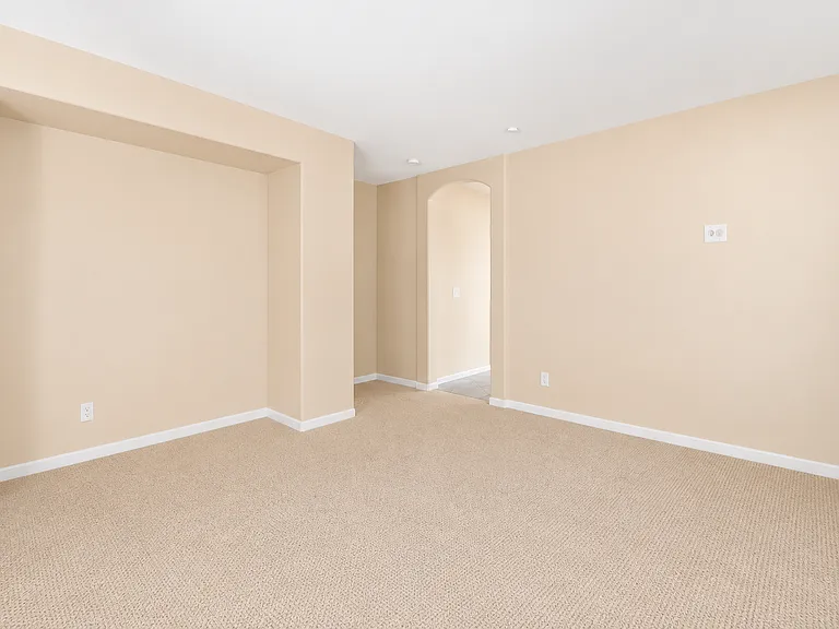 10430 Shelborne St #42 — Photo 28