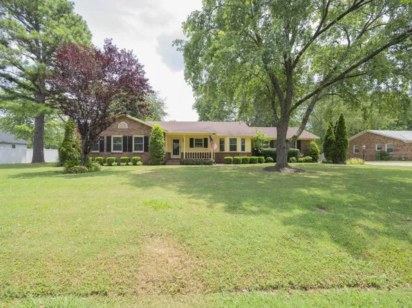 2705 Spaulding Cir, Murfreesboro, TN 37128