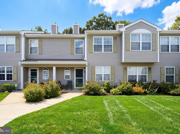 141 Spoonbill Holw, Bayville, NJ 08721