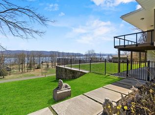 741 River Rd, Newburgh, NY 12550