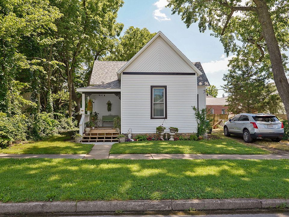 1st image of 528 W Webster Street