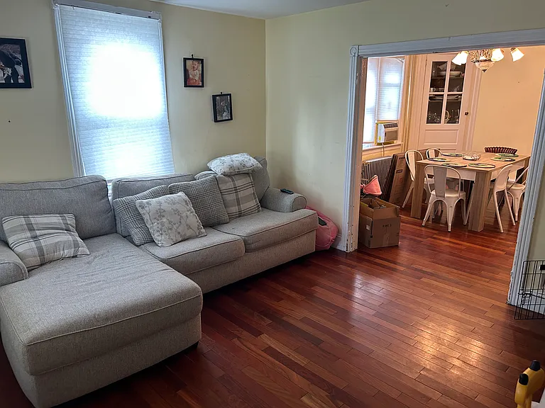 224 Highland Ave — Photo 4