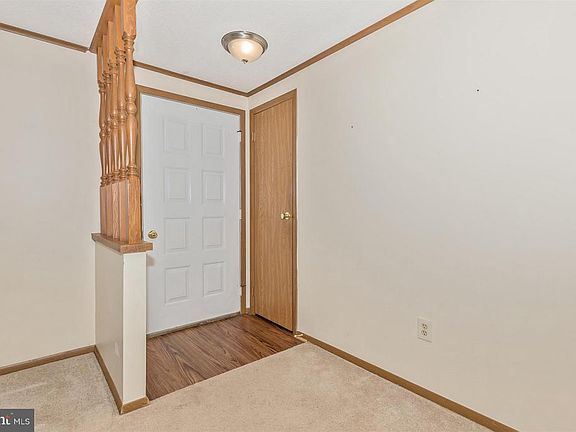 3rd image of 4505 Pine Valley Ct