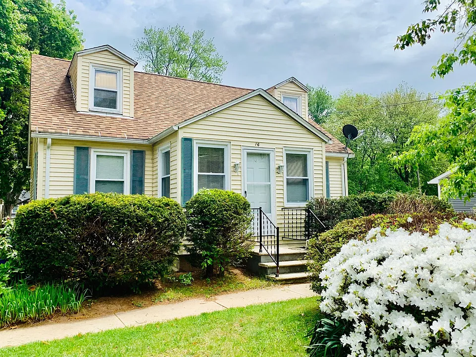 166 Vineland Ave