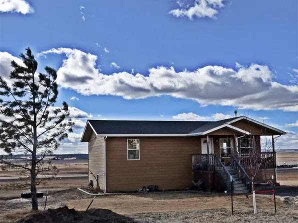 10829 Big Bear Ln, Belle Fourche, SD 57717
