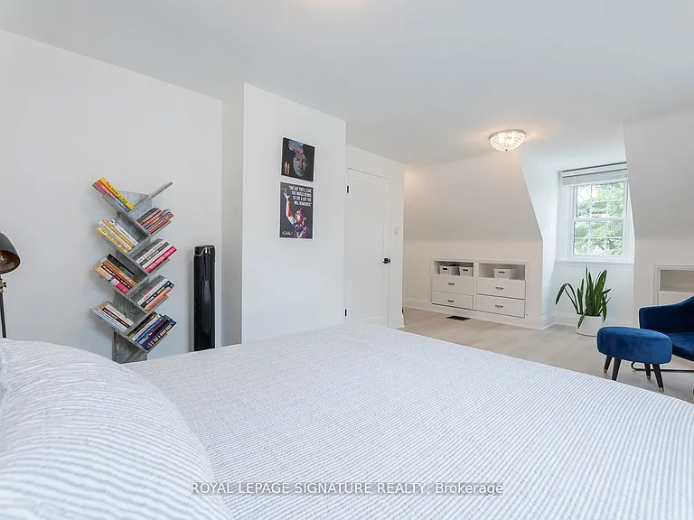 437 Watson Ave — Photo 28