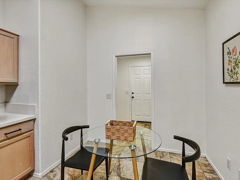 3247 E Maldonado Dr — Photo 10
