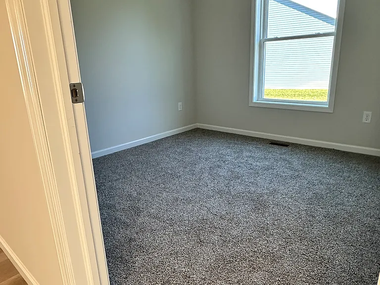 18512 Falcons Lair Ct — Photo 6