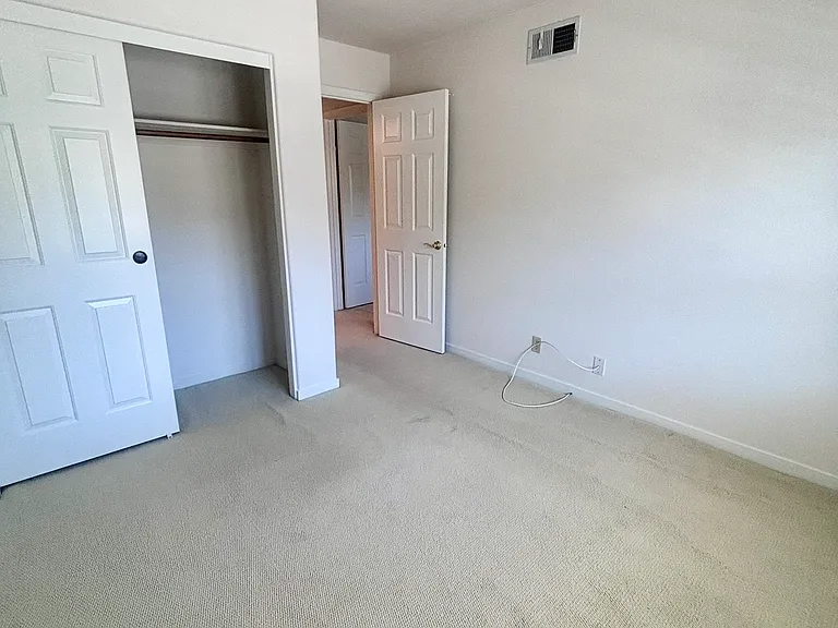 43991 Beretta Dr — Photo 19