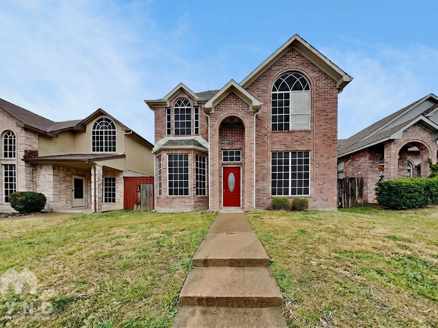 3 bed, 2.5 bath, 1645 sqft, $2,195 — Photo 2