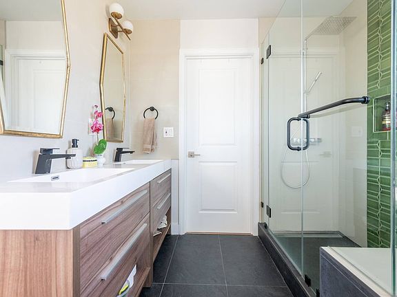 3rd image of (Undisclosed Address)