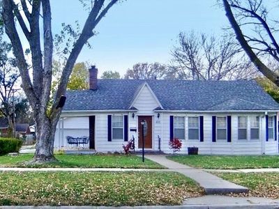 813 N 13th St, Beatrice, NE, 68310