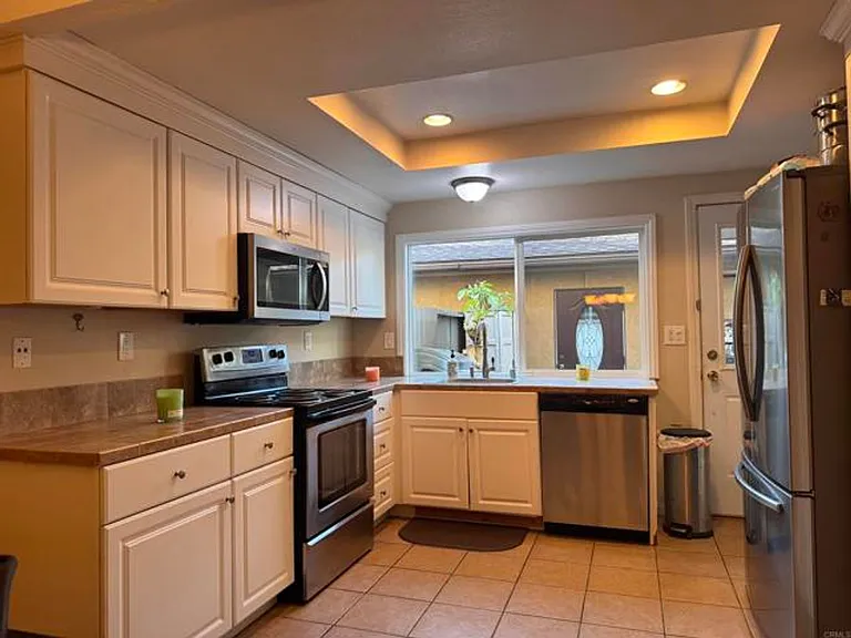 3451 Orchard Way — Photo 3