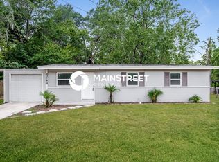 2378 Lourdes Dr W, Jacksonville, FL 32210