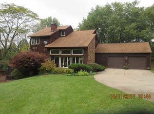 20387 E 200th St, Coal Valley, IL 61240
