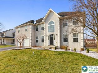 118 Walker Dr, Northampton, PA 18067