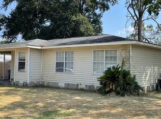312 Crestlawn Dr, Lafayette, LA 70503