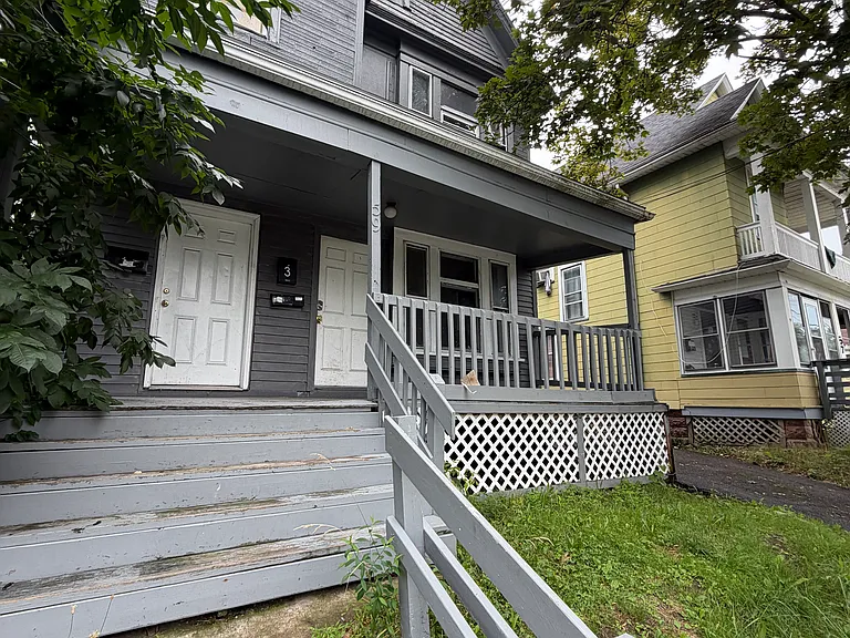59 Laser St #1 — Photo 4