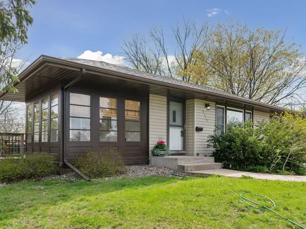 8119 Virginia Cir N, Saint Louis Park, MN 55426