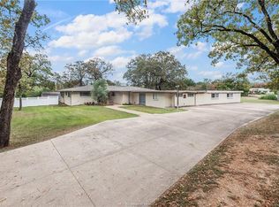 845 N Rosemary Dr, Bryan, TX 77802