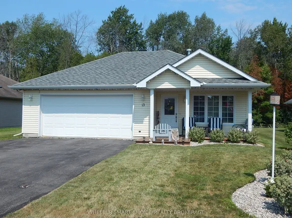 13 Cypress Ln, South Stormont, ON K0C 1M0