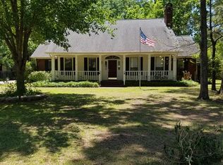 102 Hunters Ct, Crossett, AR 71635