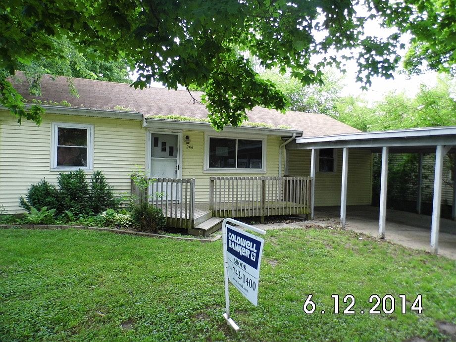 1st image of 206 High School Ave
