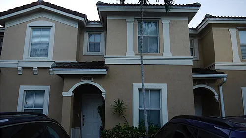3046 SW 129th Ter Photo 1