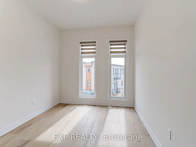 49 Paradox St — Photo 26