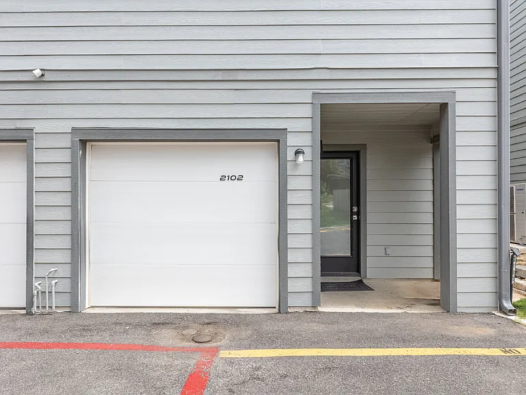 411 Ira Ave #2102 — Photo 30