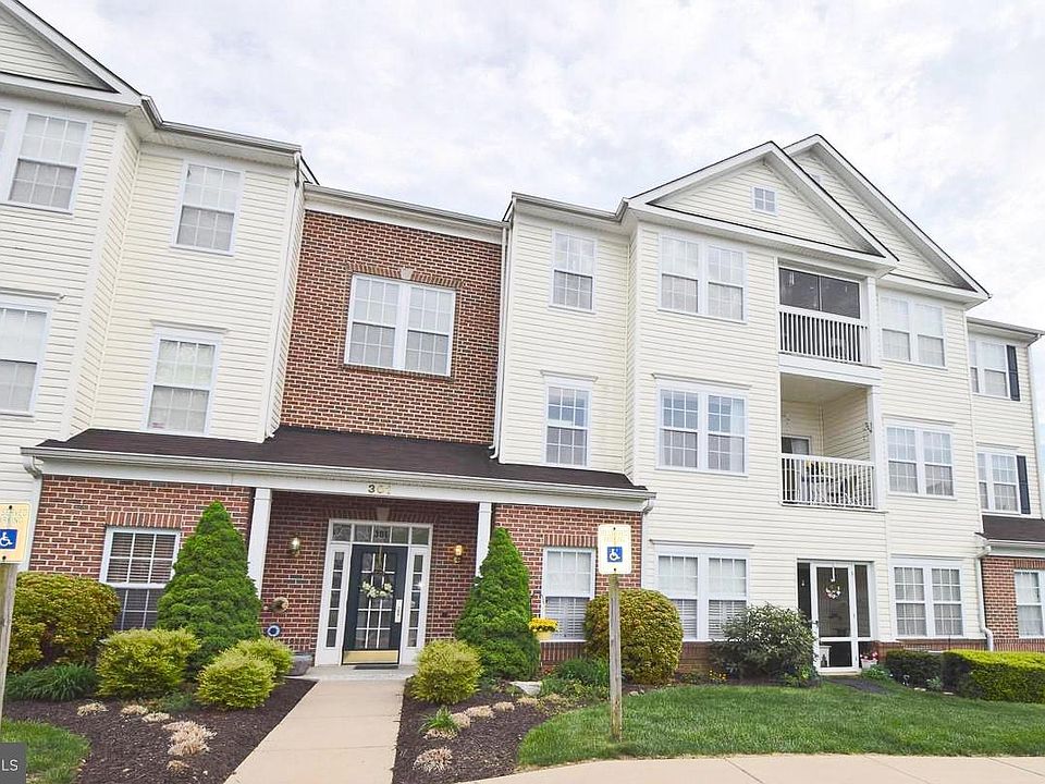 1st image of 301 Willrich Cir Unit G