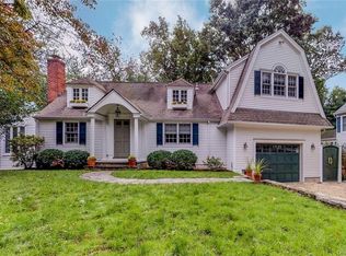 6 Memory Ln, Norwalk, CT 06853