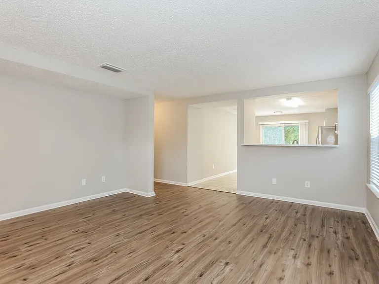5736 Birds Nest Ln — Photo 6