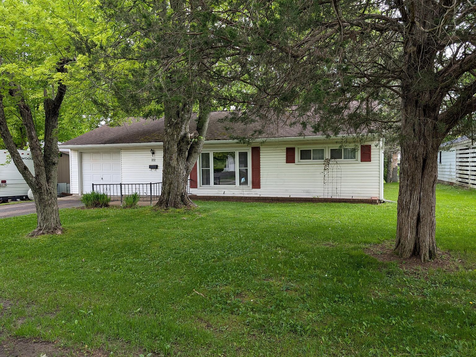 272 Hillside St, Mount Gilead, OH 43338 | Zillow