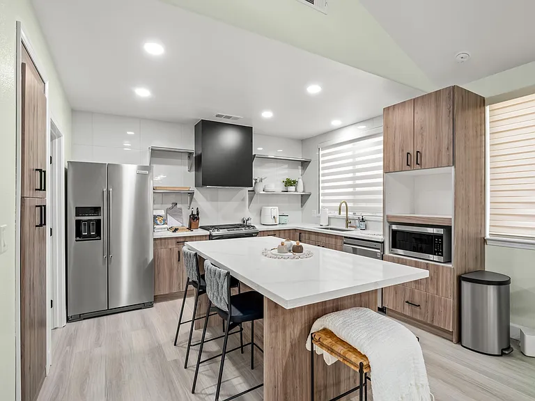 W Fir Ave — Photo 8