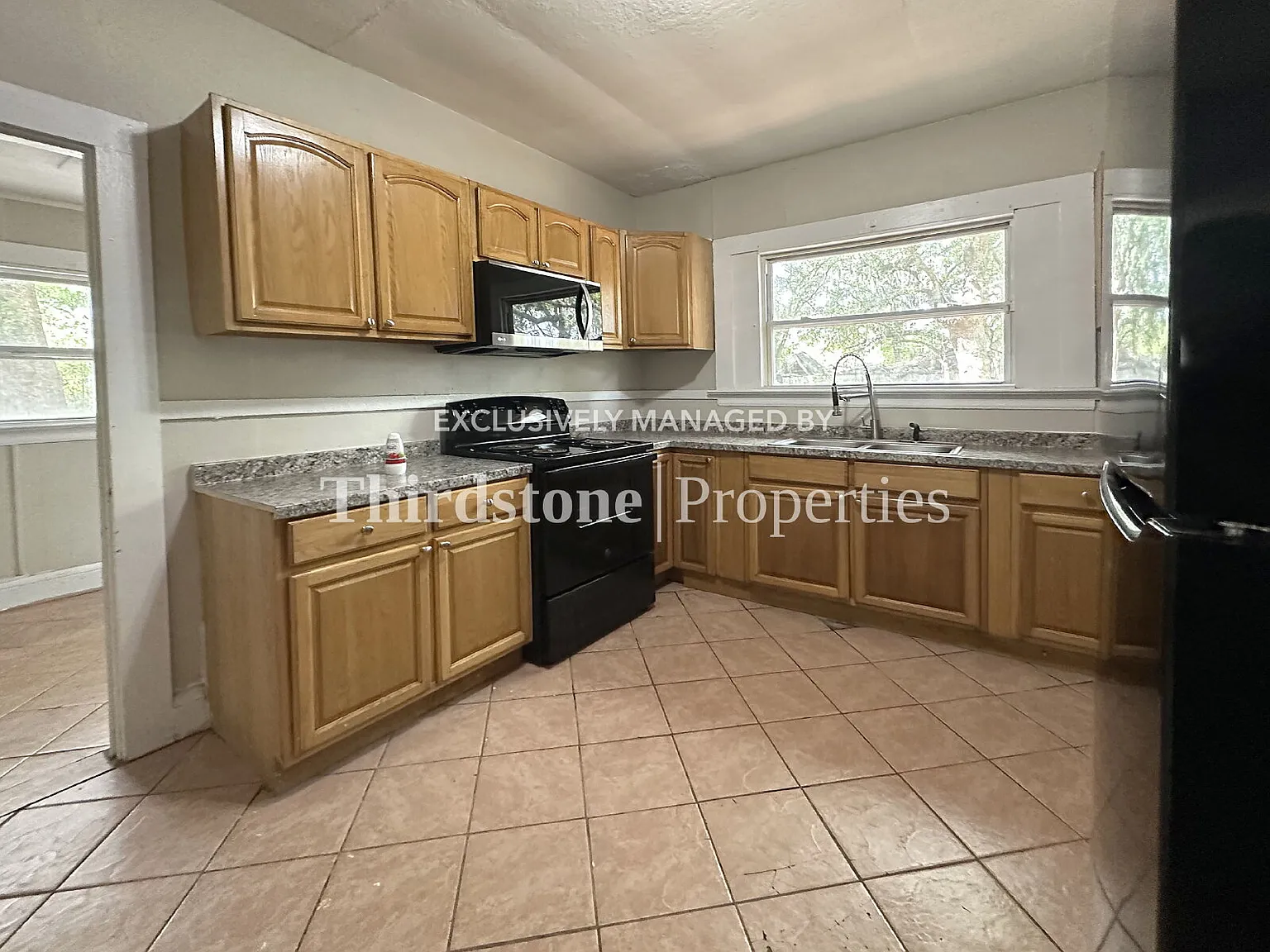 920 Alderside St, Jacksonville, FL 32208 — Photo 3