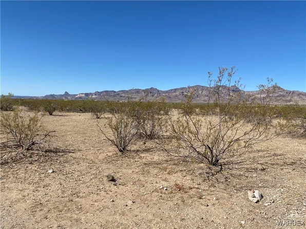 0 W Moenkopi Dr, Golden Valley, AZ 86413