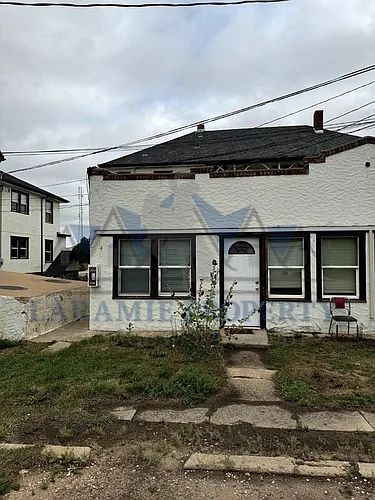 407 1/2 S 5th St Photo 1