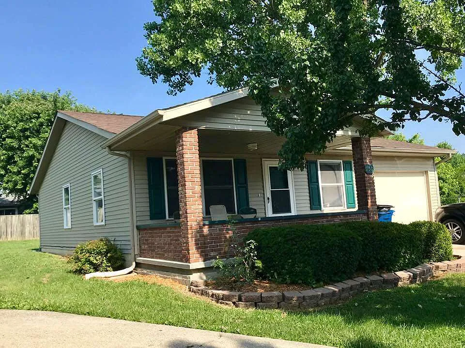 159 J Hunter Dr photo 1