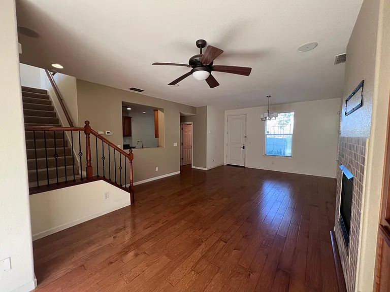 7828 Abramo Walk — Photo 34