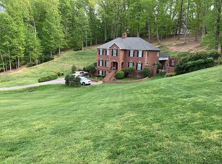 10761 Old Gun Trce, Midlothian, VA 23113