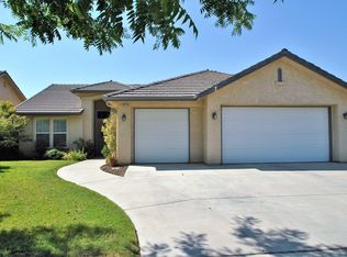 16175 W East St, Kerman, CA 93630