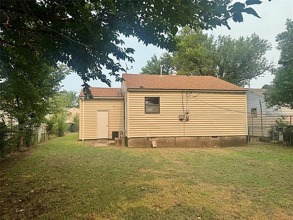 5th image of 3617 S Stults Ave